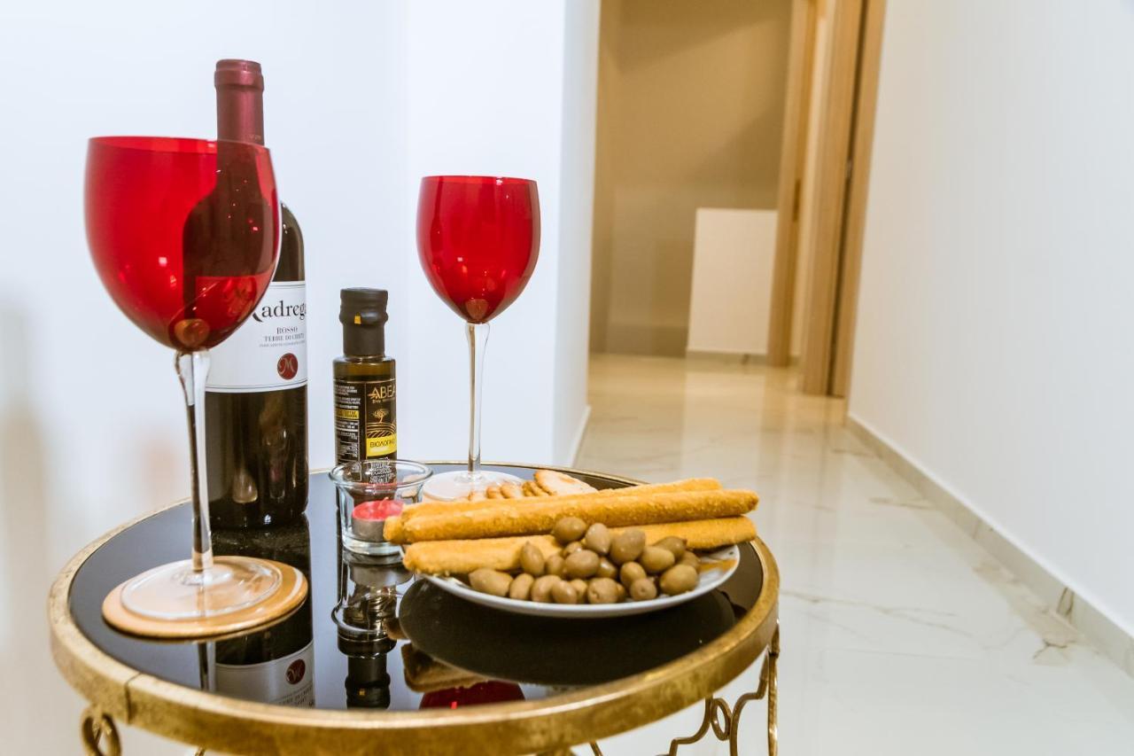חאניה Konmari Boutique Suites מראה חיצוני תמונה