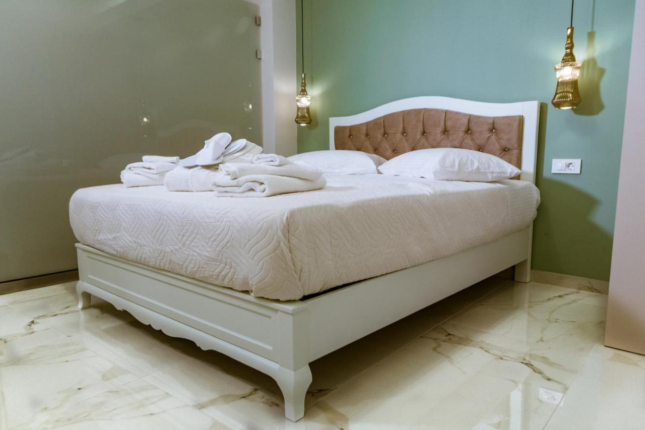 חאניה Konmari Boutique Suites מראה חיצוני תמונה