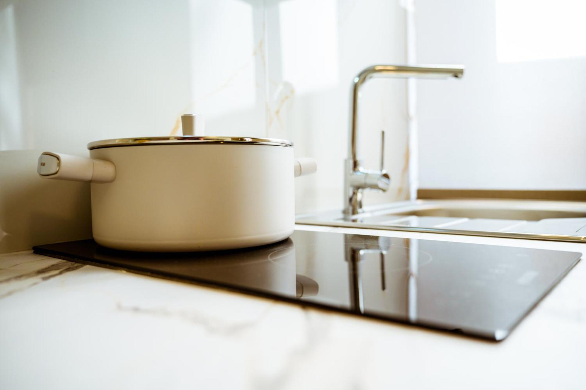 חאניה Konmari Boutique Suites מראה חיצוני תמונה