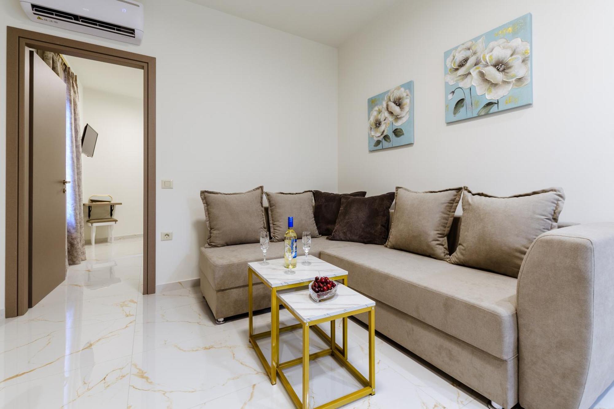 חאניה Konmari Boutique Suites מראה חיצוני תמונה